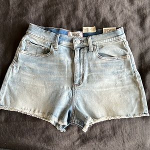 High waisted denim shorts
